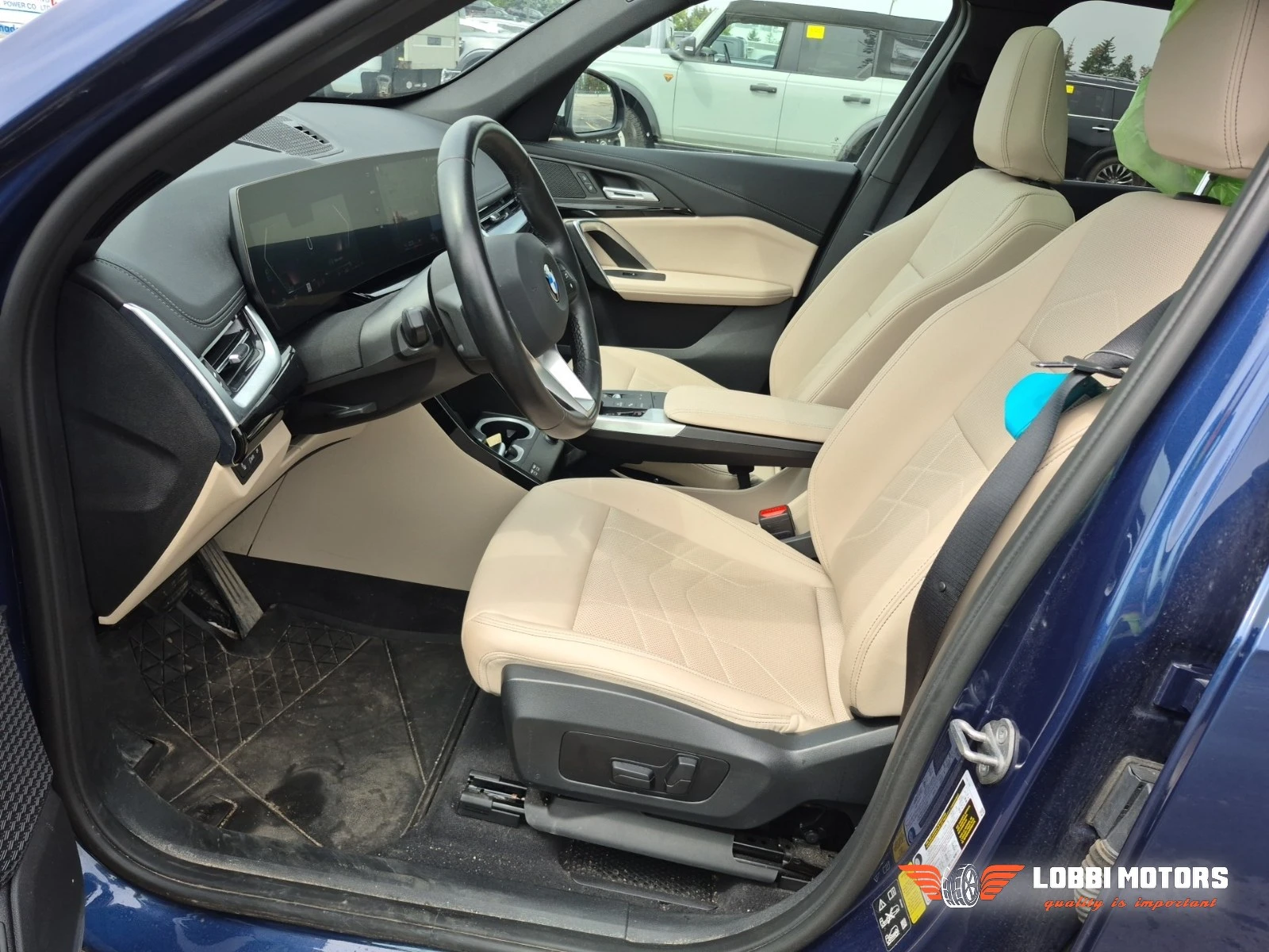 BMW X1, снимка 5 - Автомобили и джипове - 55955257