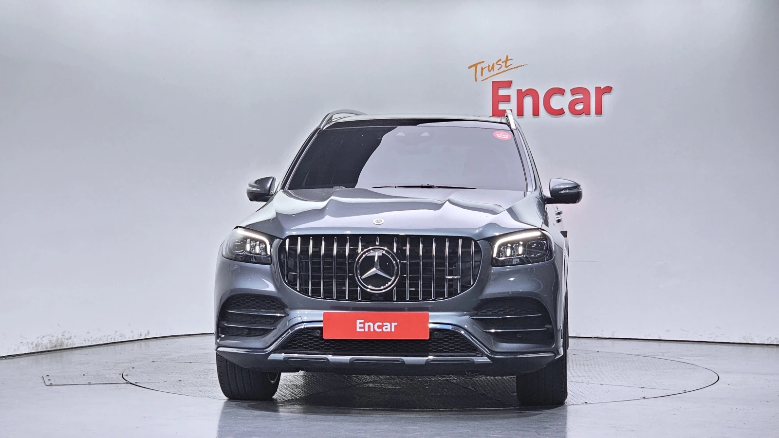Mercedes-Benz GLS 400 AMG* TV* DIS* 360* PANO* FULL MAX* , снимка 3 - Автомобили и джипове - 56163862