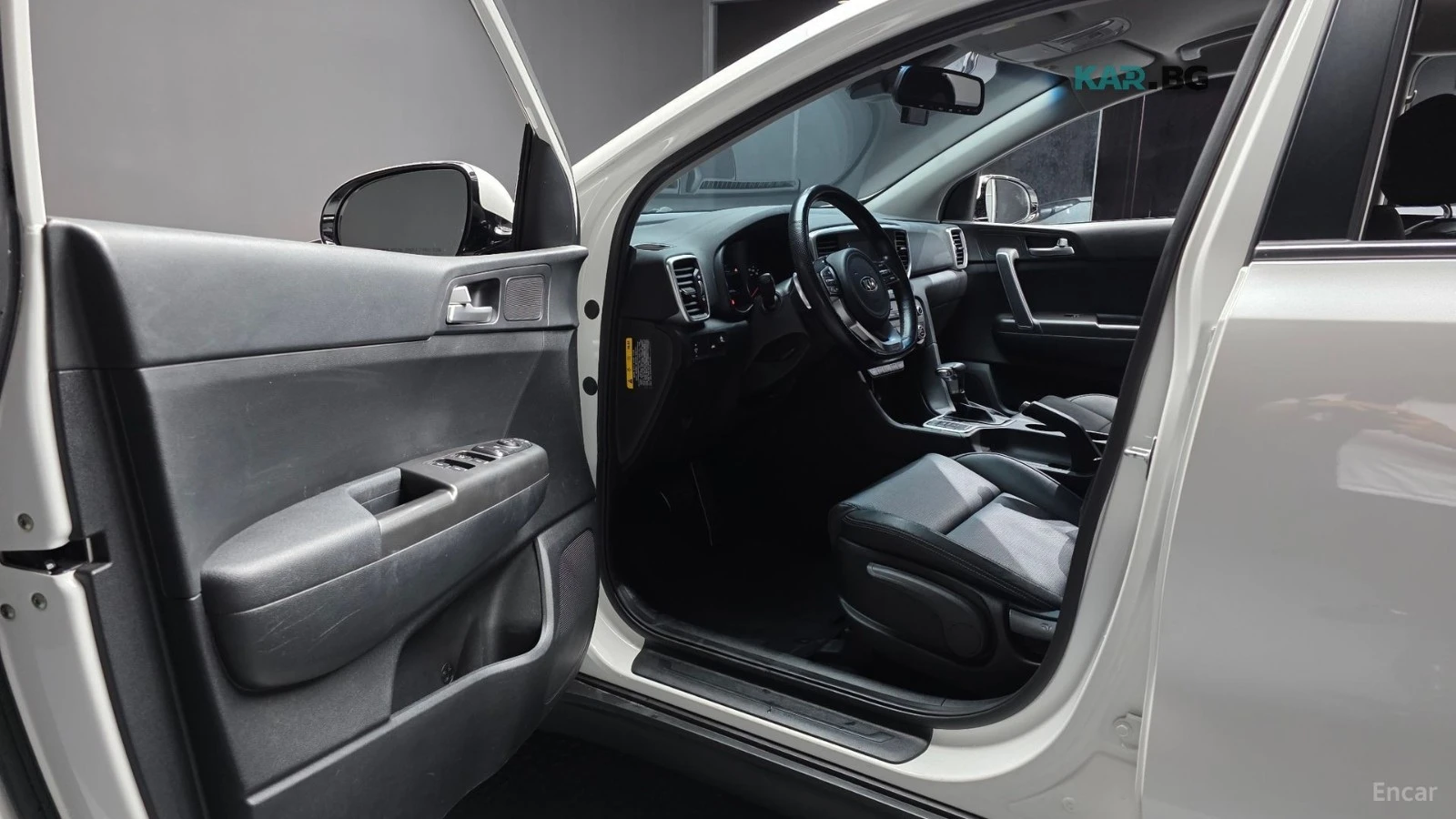 Kia Sportage ОБДУХВАНЕ* ПОДГРЕВ* КАМЕРА* СЛЕД НА ЛЕНТИ* , снимка 10 - Автомобили и джипове - 56290919