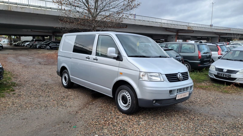 VW Transporter 1, 9 TDi 102кс. ТОП , снимка 2 - Бусове и автобуси - 52353752