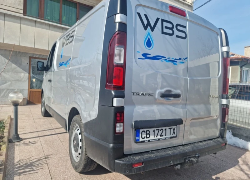 Renault Trafic 1.6 DCI, снимка 4 - Бусове и автобуси - 53090814