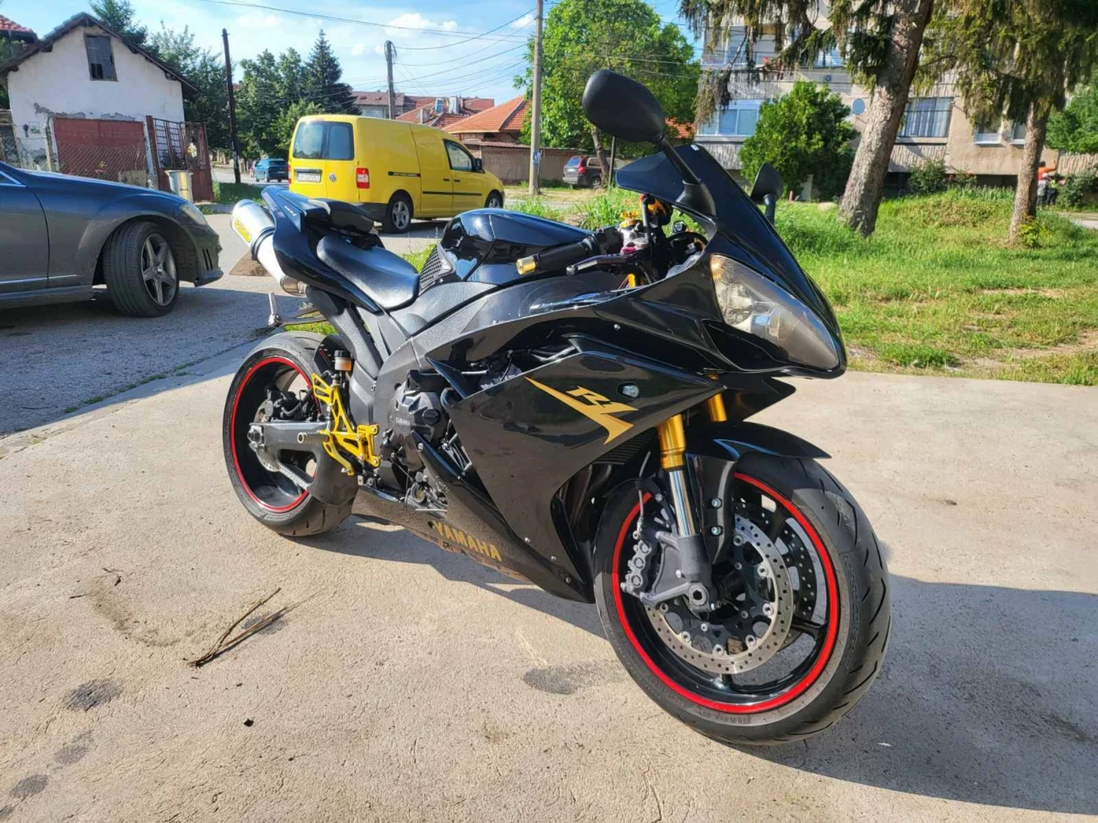 Yamaha YZF-R1  R1 RN19 - изображение 3