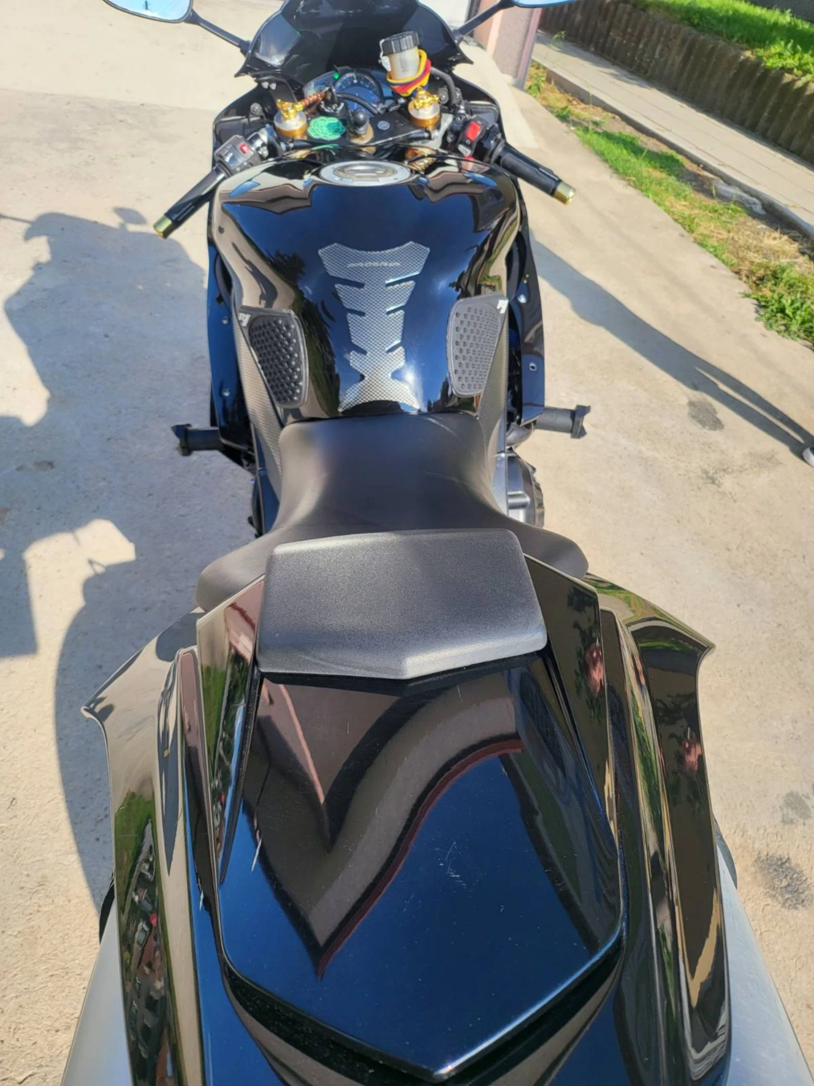 Yamaha YZF-R1  R1 RN19 - изображение 5