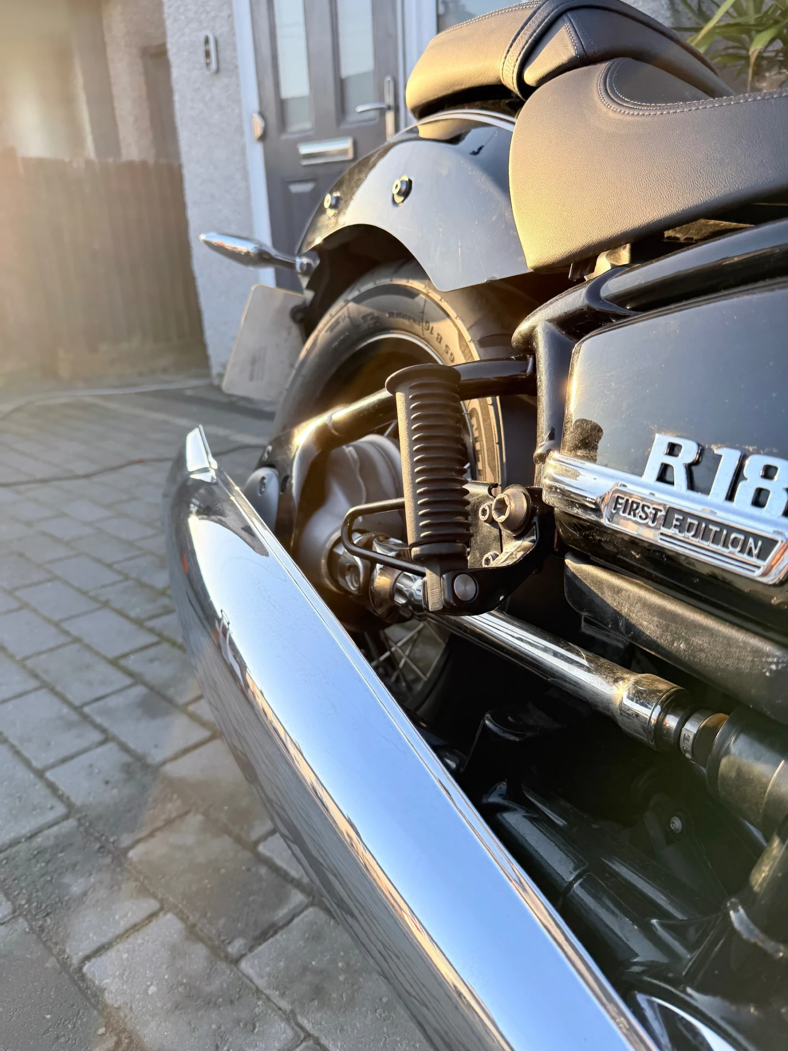 BMW R First Edition / 1800cc / Reverse / Heated, снимка 12 - Мотоциклети и мототехника - 53904731