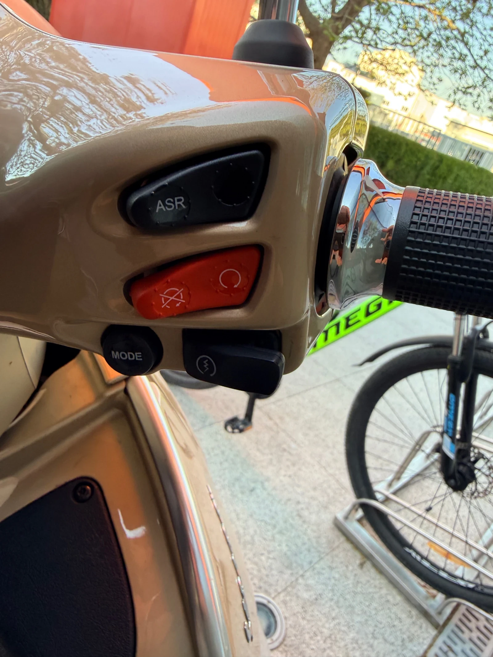 Vespa GTS, снимка 4 - Мотоциклети и мототехника - 54337613