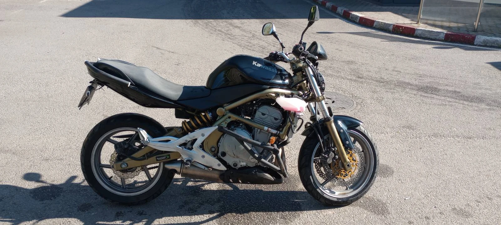 Kawasaki ER, снимка 5 - Мотоциклети и мототехника - 54394527