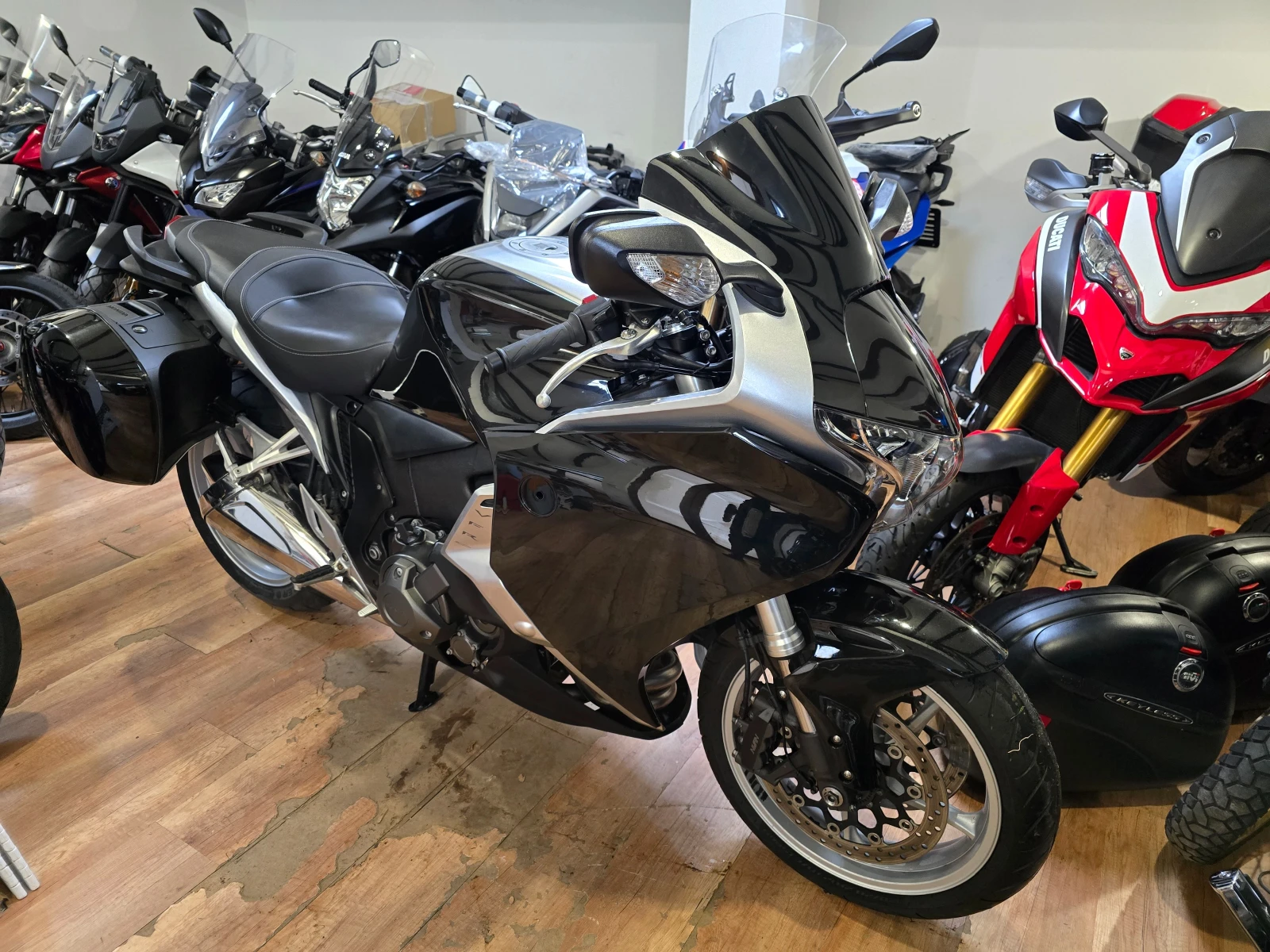 Honda Vfr 1200F