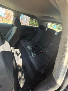 Audi A3 1.6 бензин-газ , снимка 9