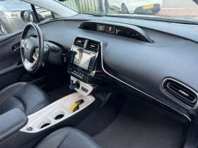 Toyota Prius 1.8 Hybride, снимка 11