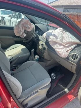 Renault Clio 1.6 16v - [6] 