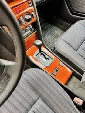 Mercedes-Benz 124 300 td, снимка 6 - Автомобили и джипове - 54368236