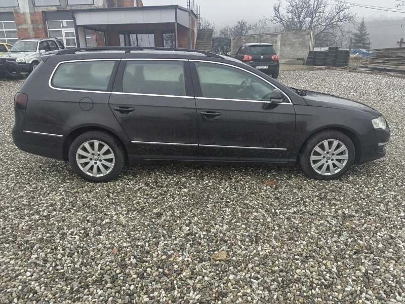 VW Passat Автомат , снимка 8 - Автомобили и джипове - 39417903