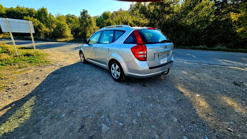 Kia Ceed, снимка 3 - Автомобили и джипове - 47791043