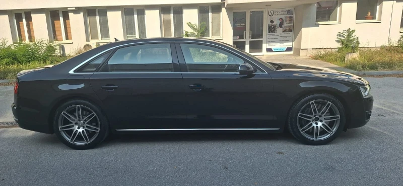 Audi A8 6.0 w12 Full max, снимка 4 - Автомобили и джипове - 52224181