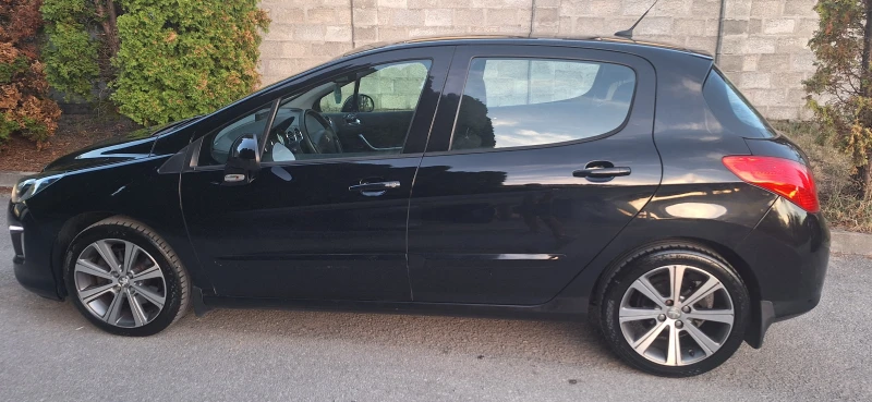 Peugeot 308 2.0 HDI PANORAMA, снимка 3 - Автомобили и джипове - 51597625