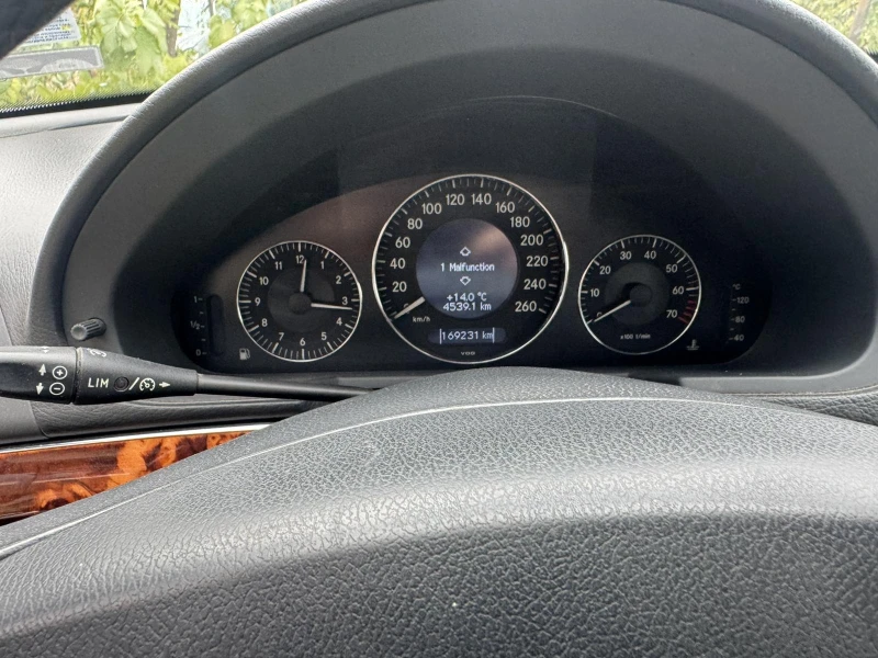 Mercedes-Benz E 350, снимка 5 - Автомобили и джипове - 52389179