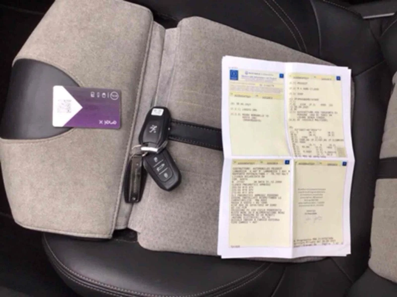 Peugeot 3008 GT LINE 4X4 FULL 300p.s., снимка 10 - Автомобили и джипове - 53480519