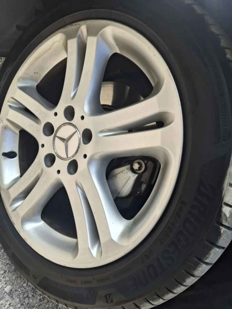 Mercedes-Benz E 320 E320 CDI, снимка 16 - Автомобили и джипове - 53493623