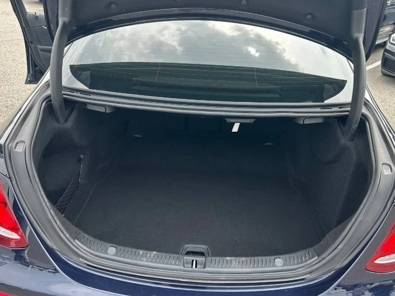 Mercedes-Benz E 300 * 4MATIC * BURMESTER * 2 КЛЮЧА * CARFAX, снимка 17 - Автомобили и джипове - 55735264