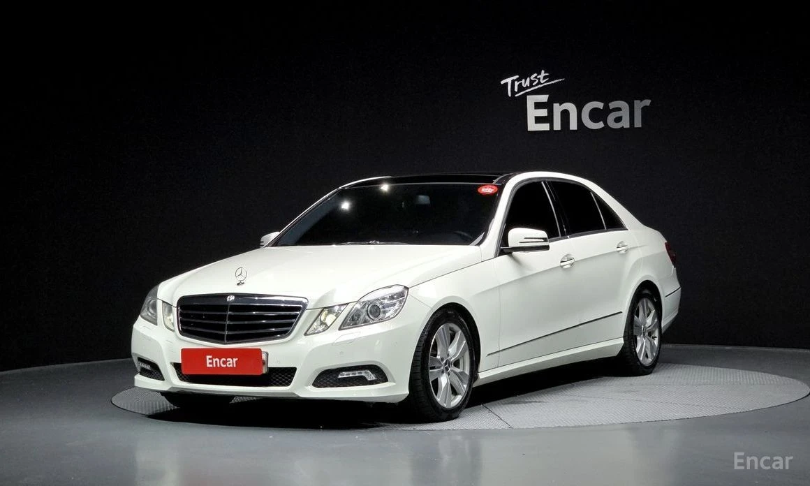 Mercedes-Benz E 350, снимка 1