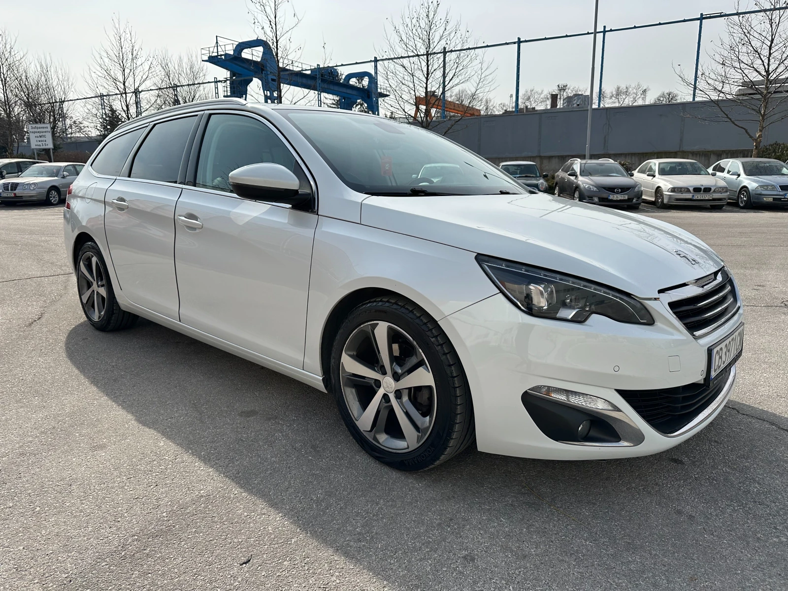 Peugeot 308 1.6d 120 к.с. - изображение 6