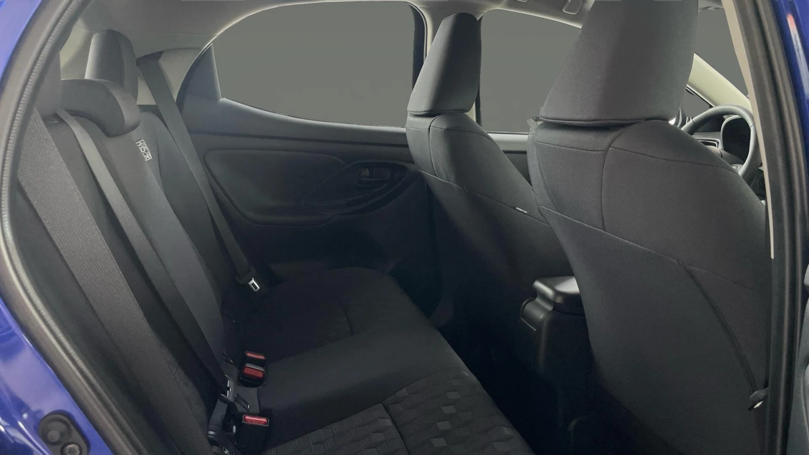 Toyota Yaris HYBRID CHIC 116К.С, Месечна вноска от 267 лв. - изображение 7