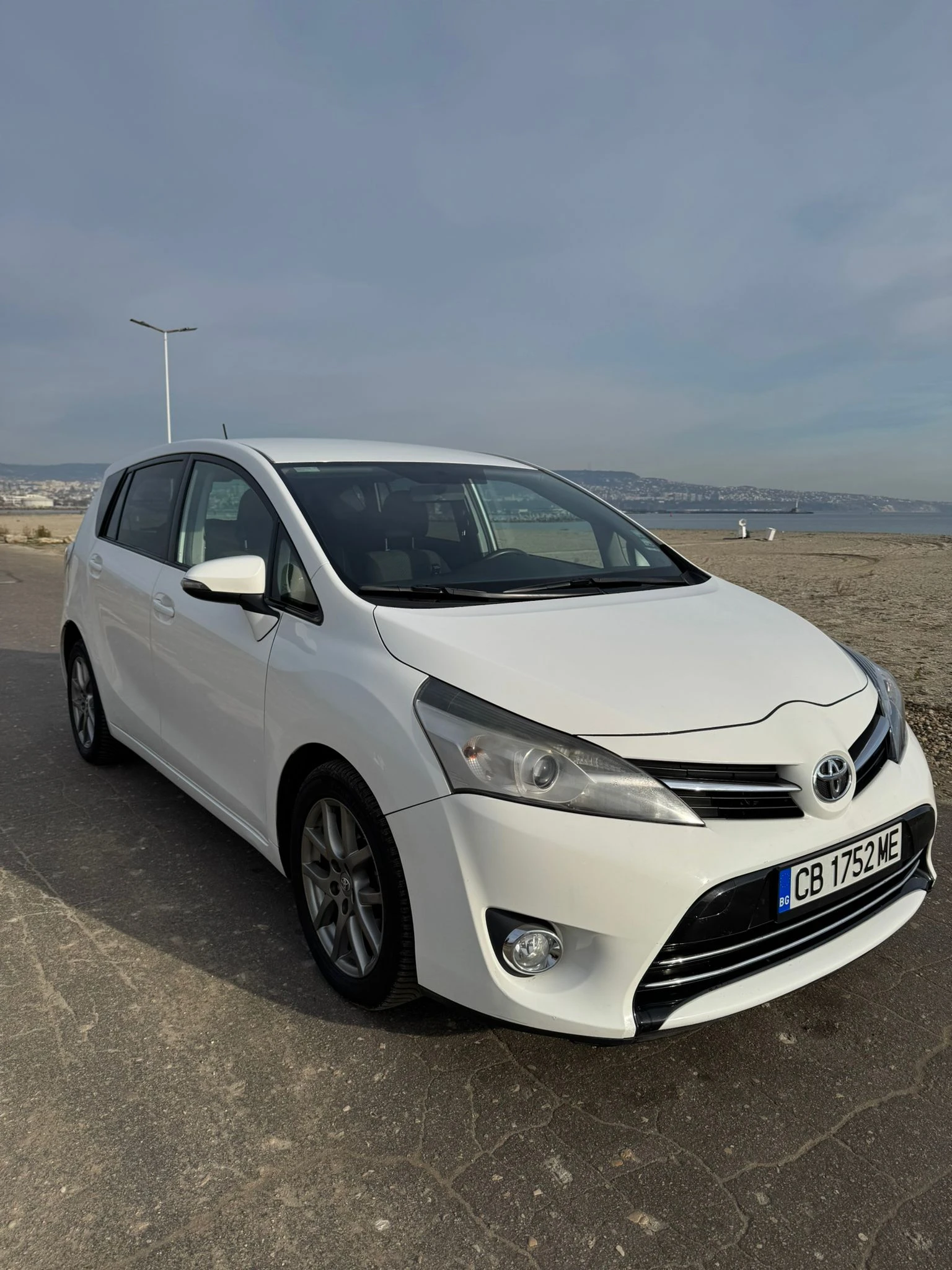 Toyota Verso  - изображение 8