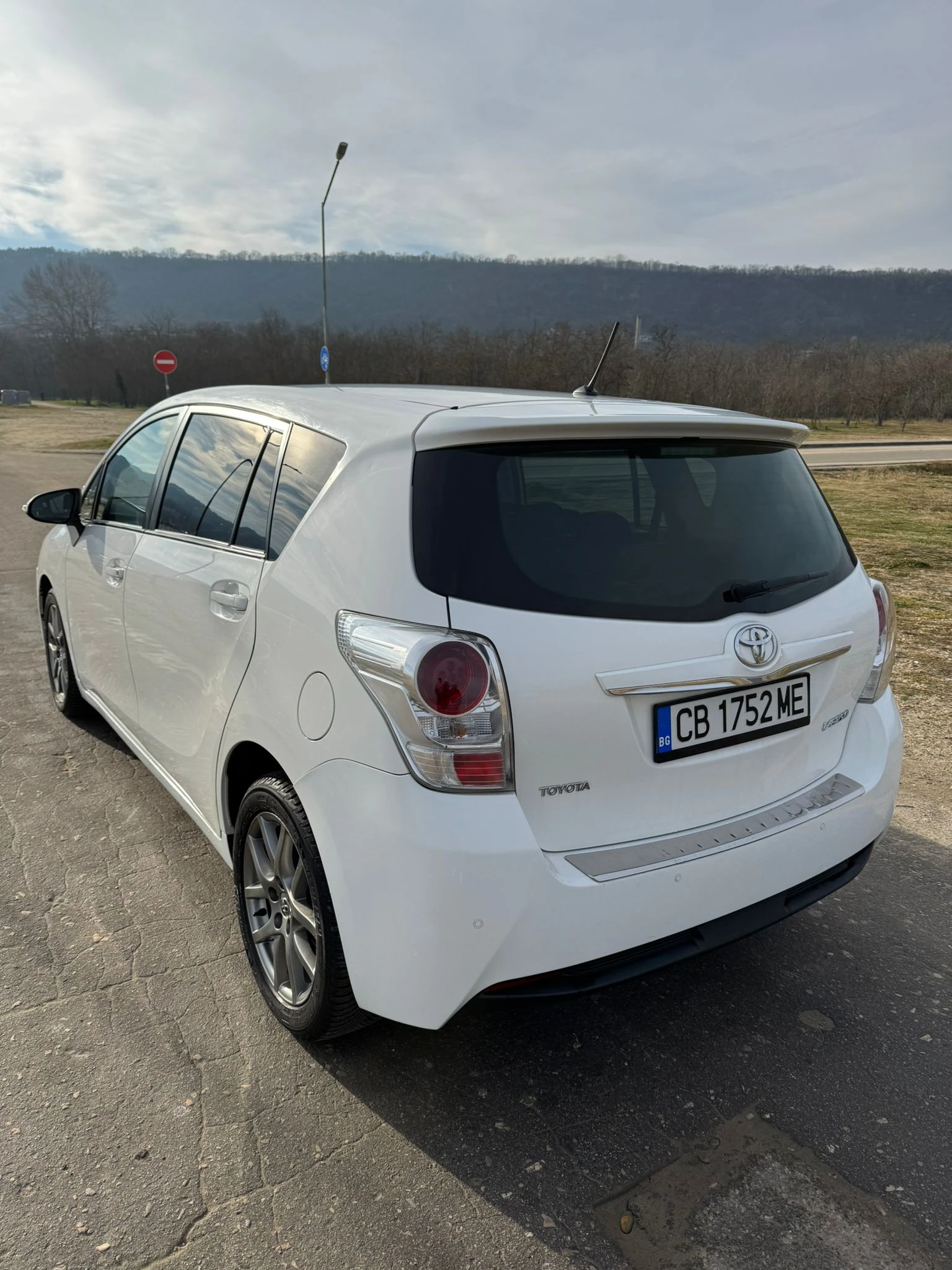 Toyota Verso  - изображение 4