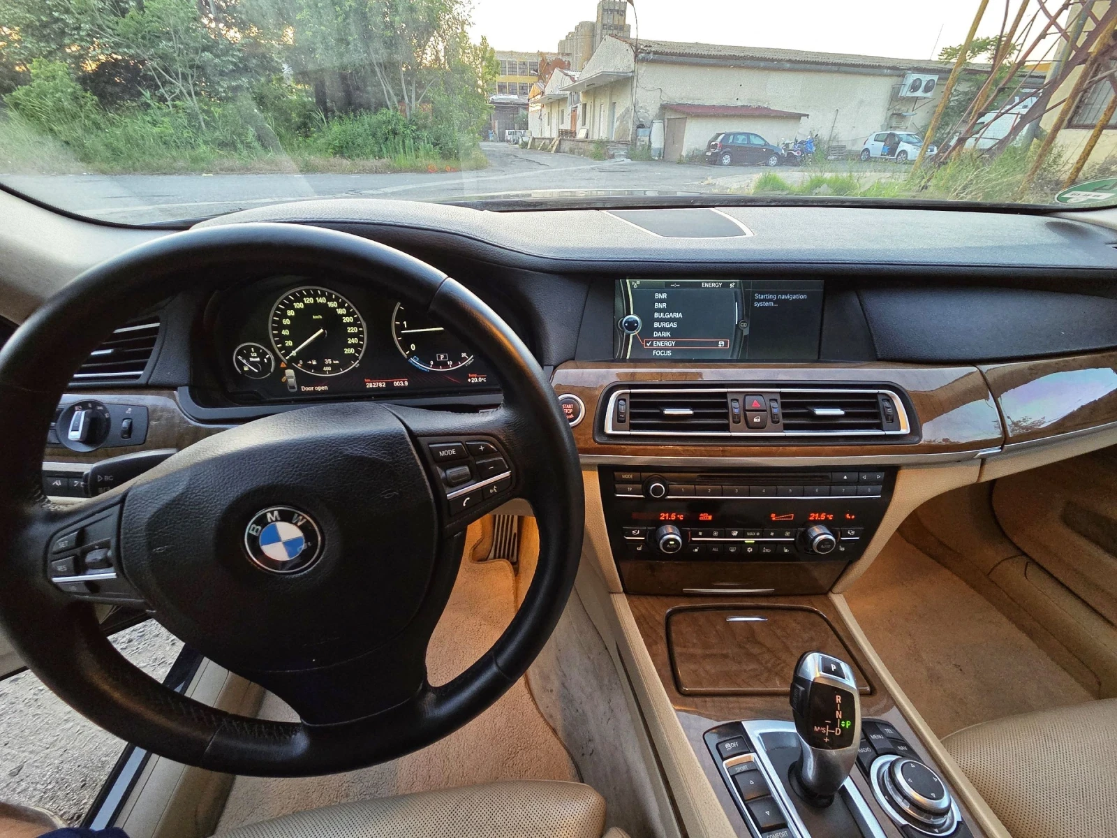 BMW 740 740 d - изображение 9