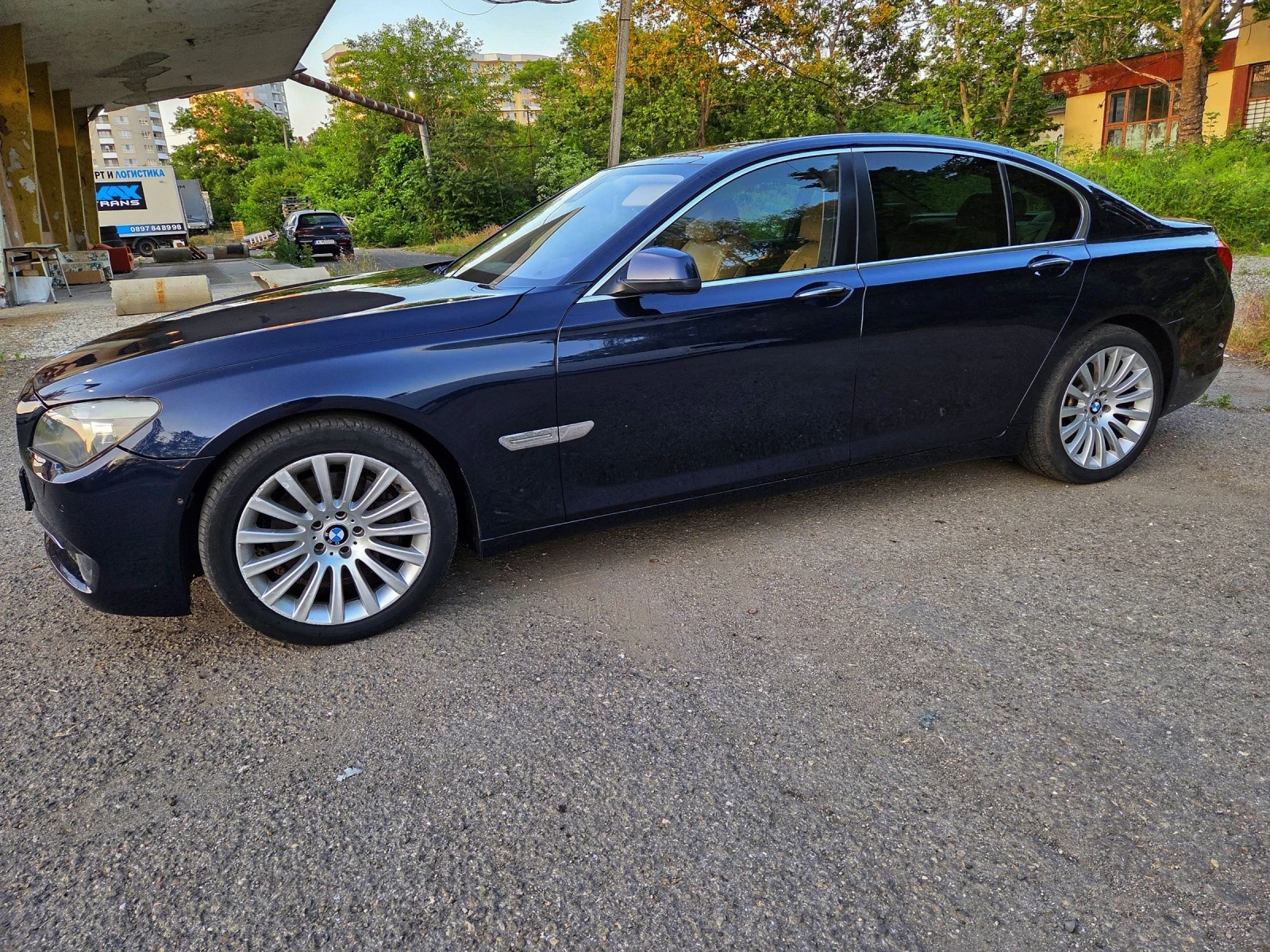 BMW 740 740 d - изображение 3