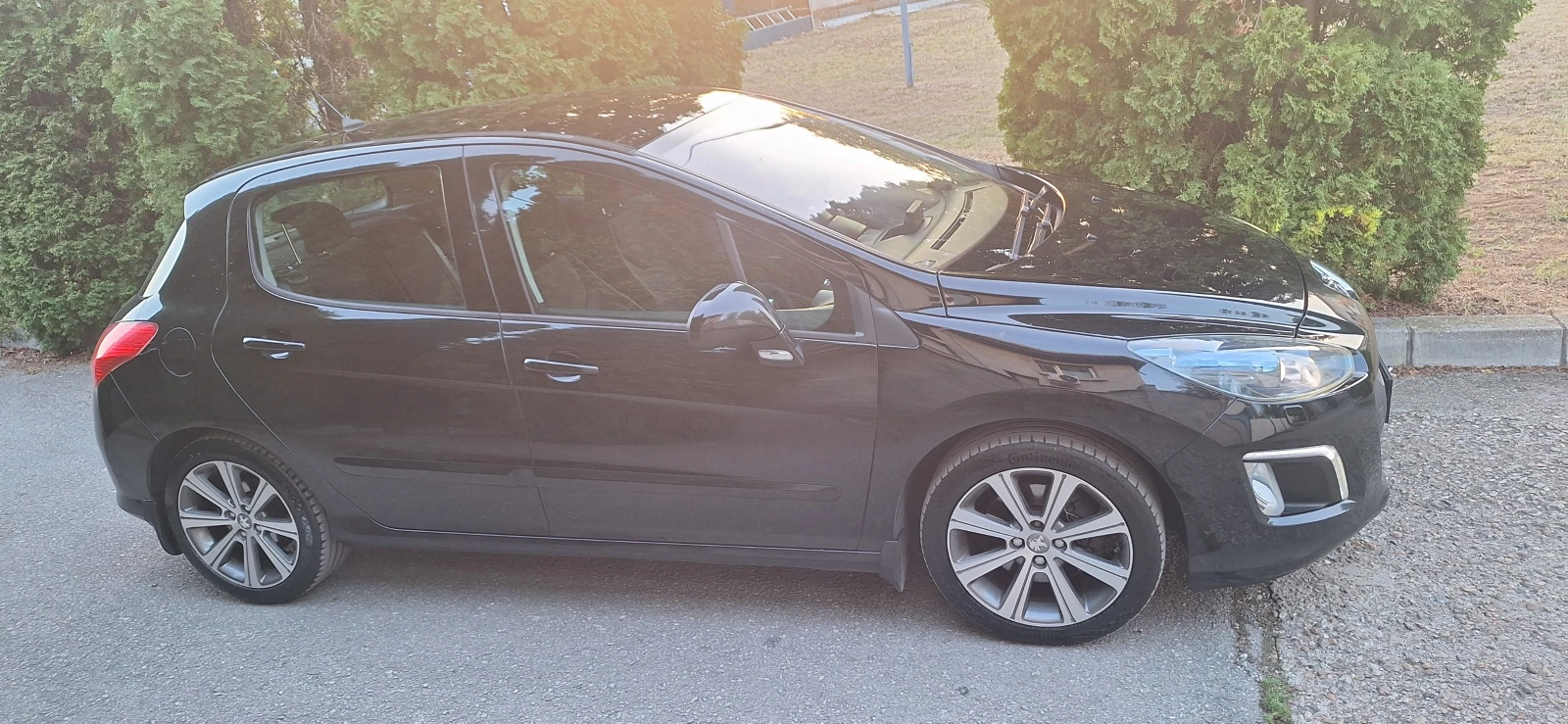Peugeot 308 2.0 HDI PANORAMA - изображение 4