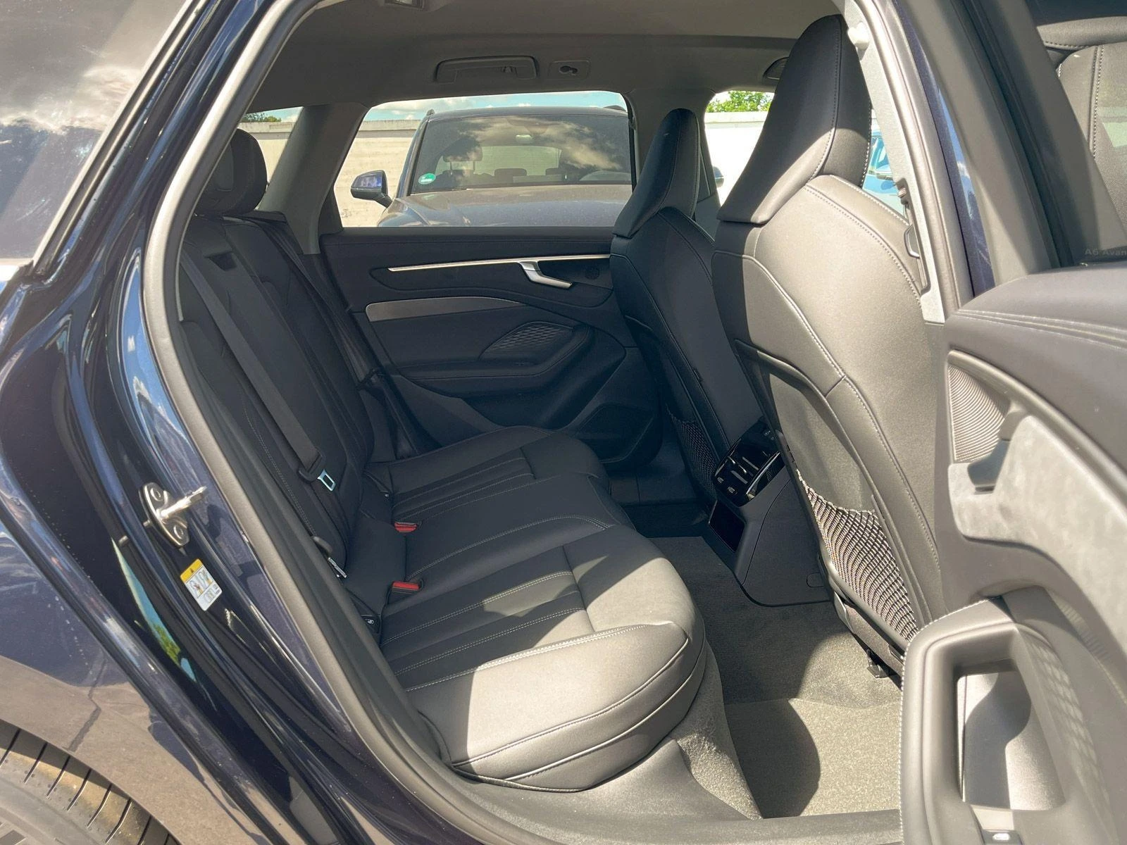 Audi A6 40 TFSI AVANT/NEW MODEL/S-LINE/MATRIX/CAMERA/ | Mobile.bg   12