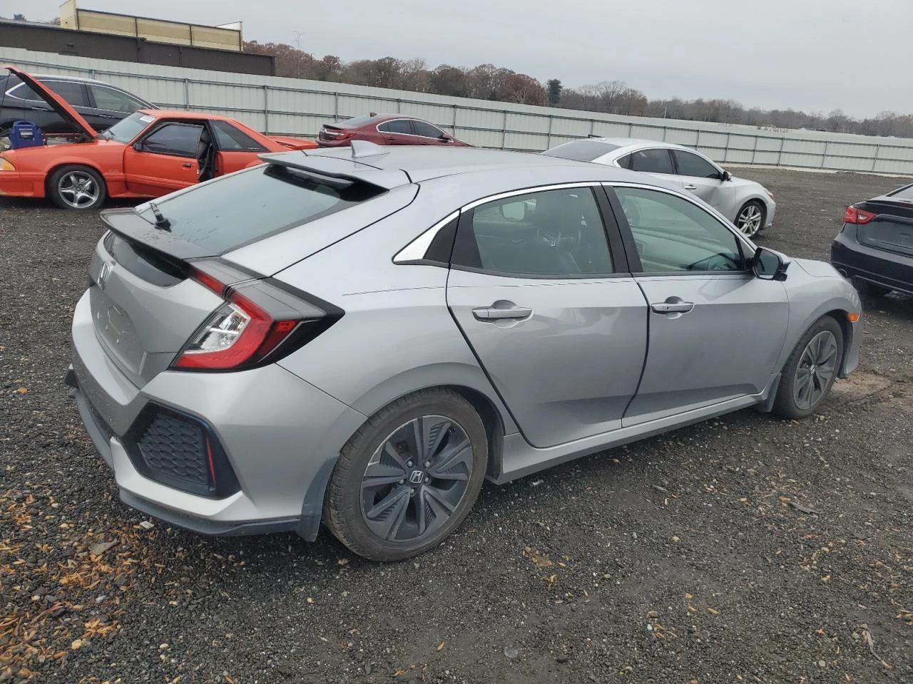 Honda Civic 1.5* EXL - изображение 5