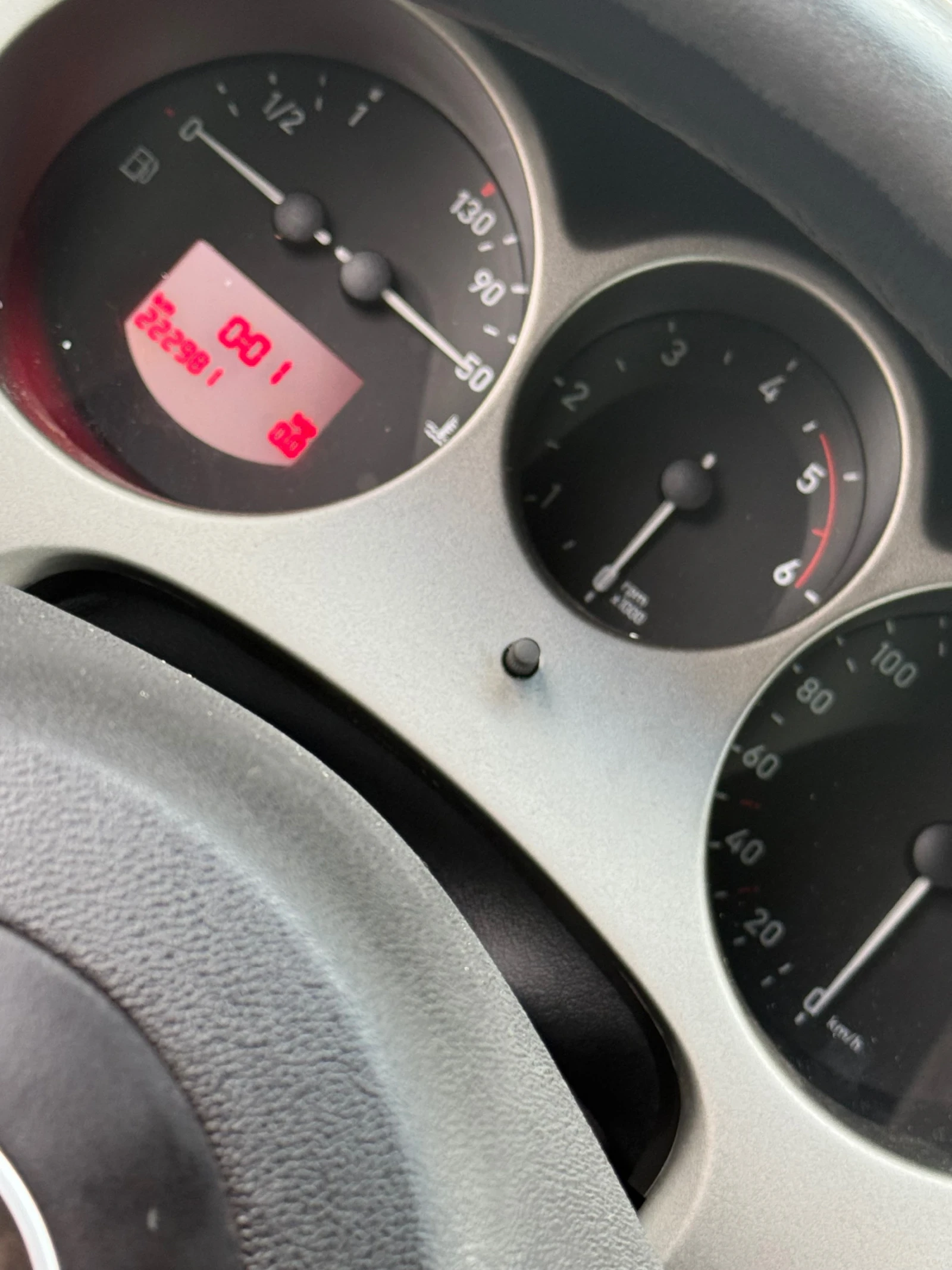 Seat Altea 2.0 tdi, снимка 10 - Автомобили и джипове - 53891391