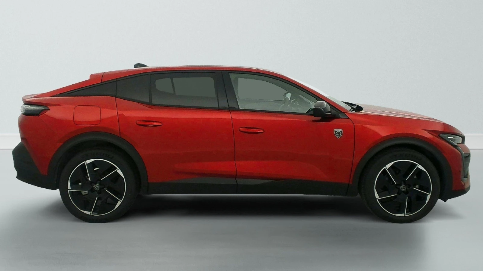 Peugeot 408 1.2 GT - Petrol - Automatic - 136 hp - 4.931 km, снимка 8 - Автомобили и джипове - 53900211