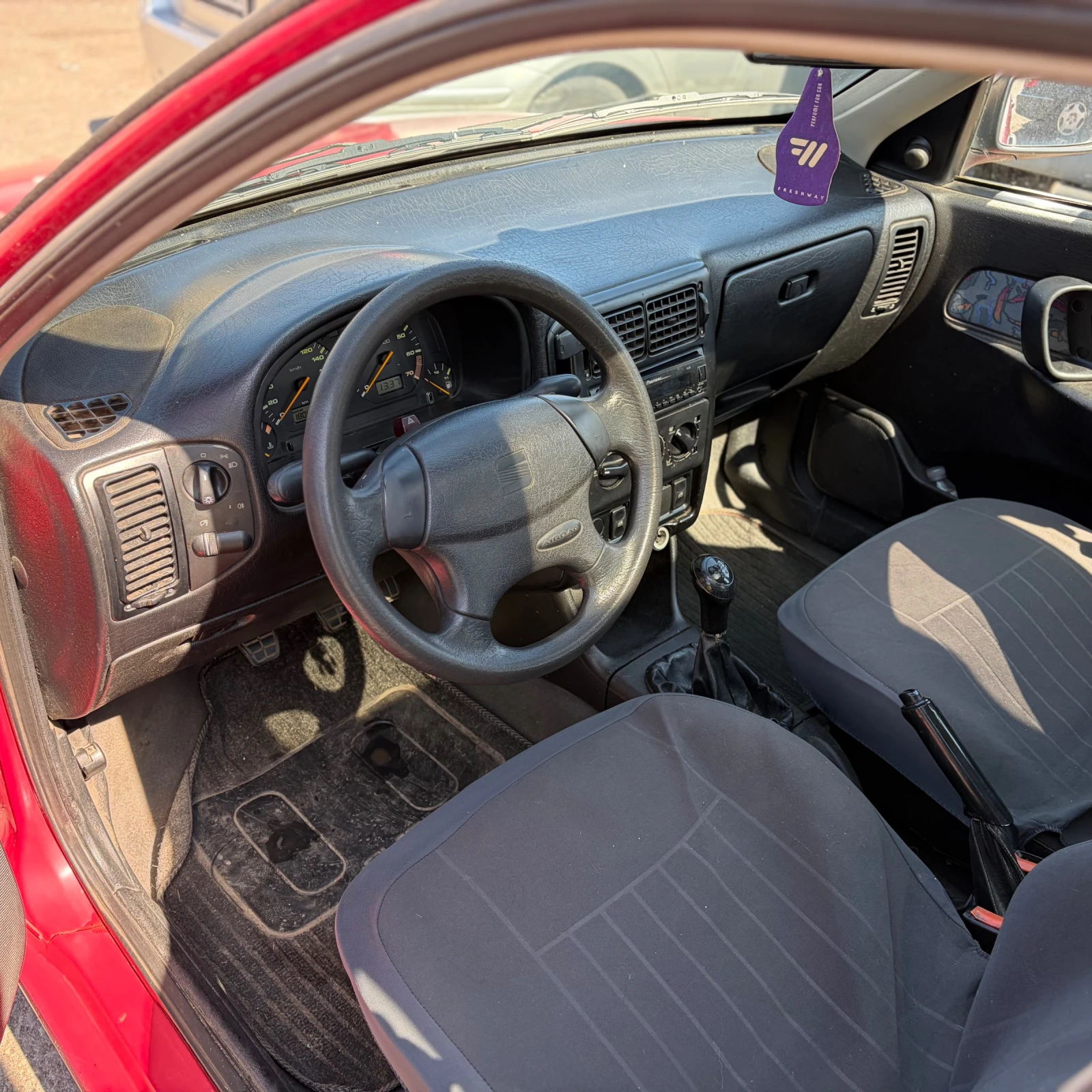 Seat Ibiza, снимка 6 - Автомобили и джипове - 54033522