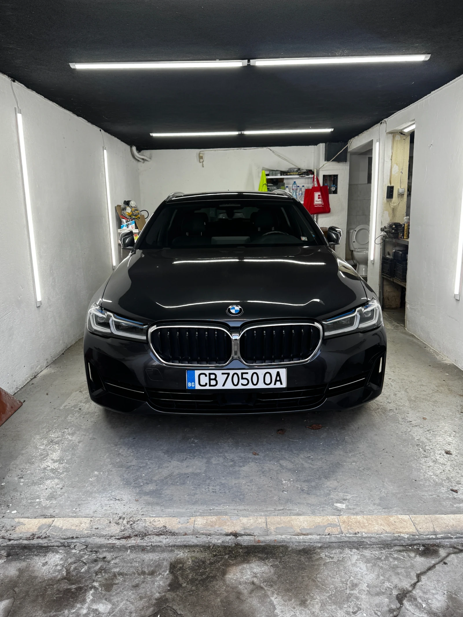 BMW 540, снимка 8 - Автомобили и джипове - 54146100