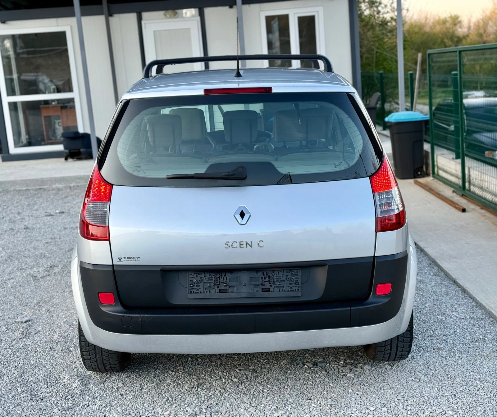 Renault Scenic 1.5DCI* БЕЛГИЯ* KEYLESS* ЕВРО 4, снимка 7 - Автомобили и джипове - 54160422