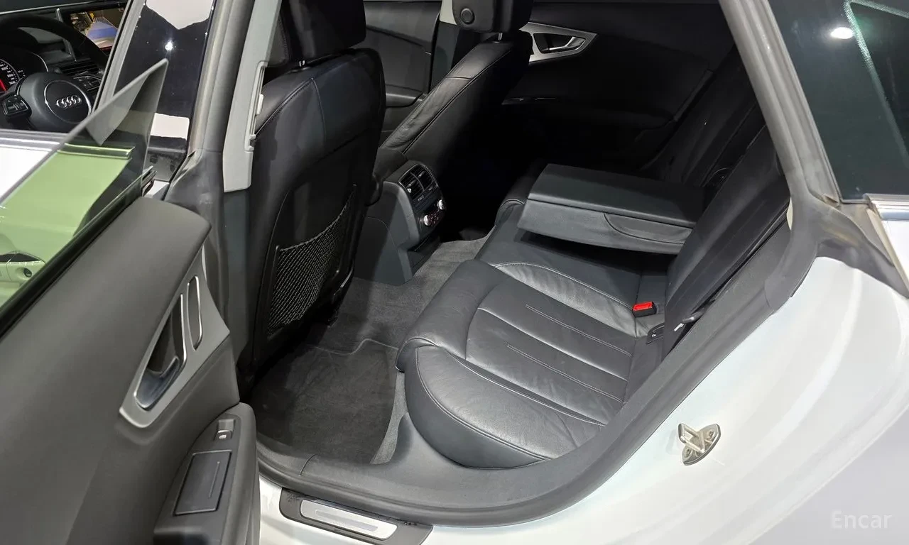 Audi A7 * QUATTRO* TFSI* HUD* PANO* , снимка 12 - Автомобили и джипове - 54736741