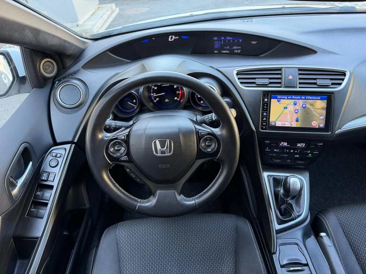 Honda Civic Honda Civic 1.8 i-VTEC (Facelift), снимка 8 - Автомобили и джипове - 55628707