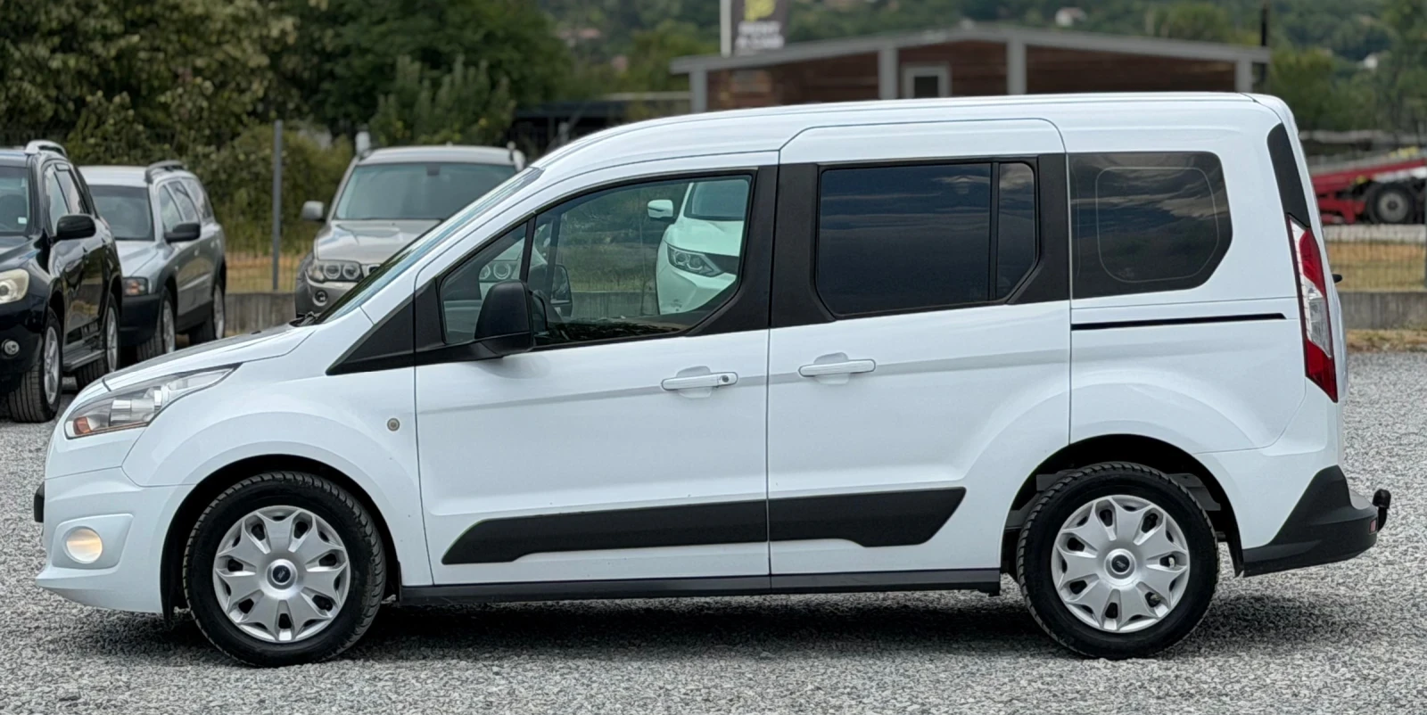 Ford Tourneo Connect 1.6TDCi 95к.с * Пътник* , снимка 7 - Автомобили и джипове - 55873162