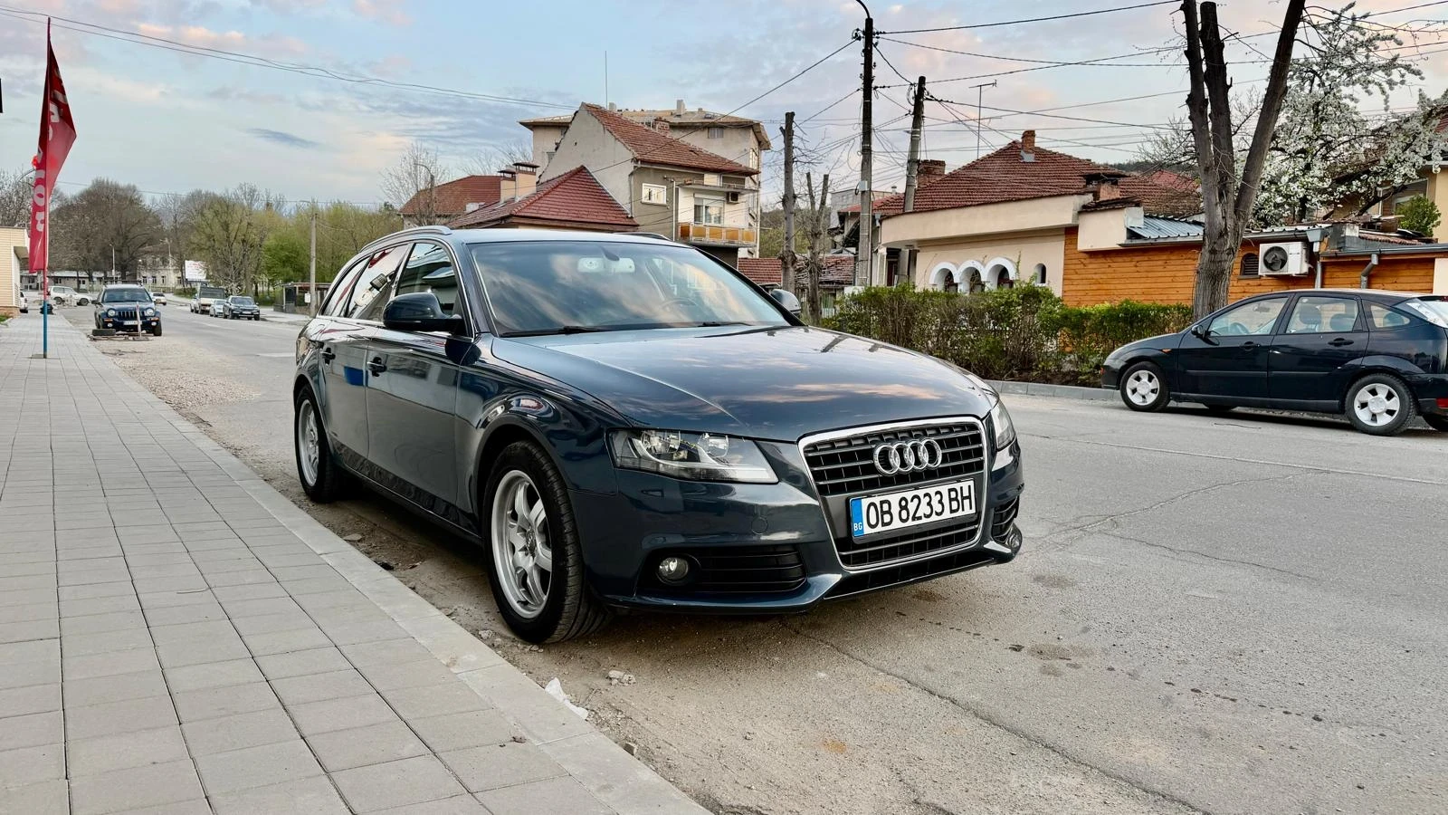 Audi A4 2 tdi, снимка 2 - Автомобили и джипове - 56112838