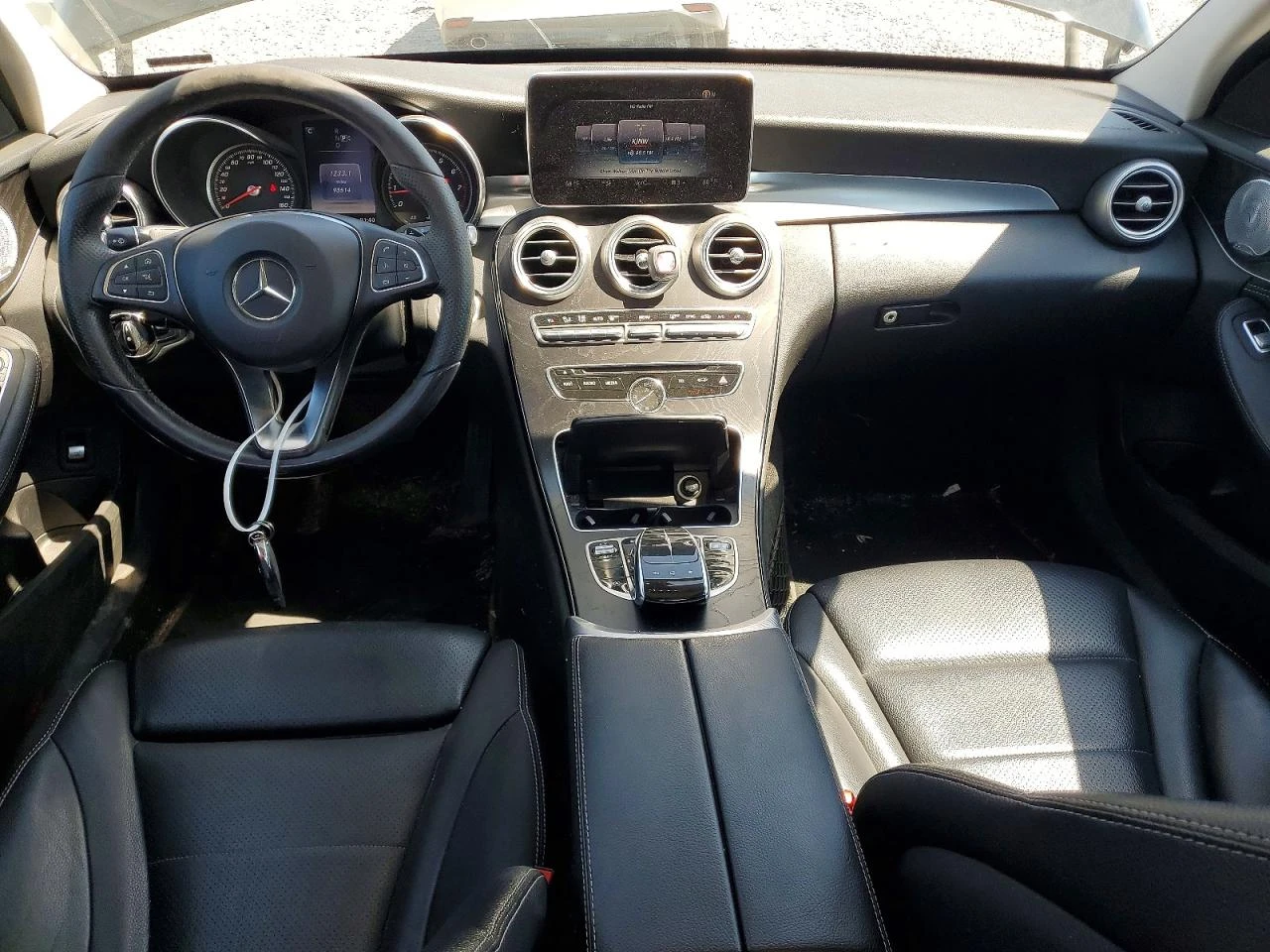 Mercedes-Benz C 300 2.0l 4Matic, снимка 8 - Автомобили и джипове - 56133857
