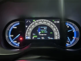 Toyota Rav4 НАЛИЧНА/ 2023г/ 2.5i / HYBRID/ 23 000km / 4x4, снимка 12