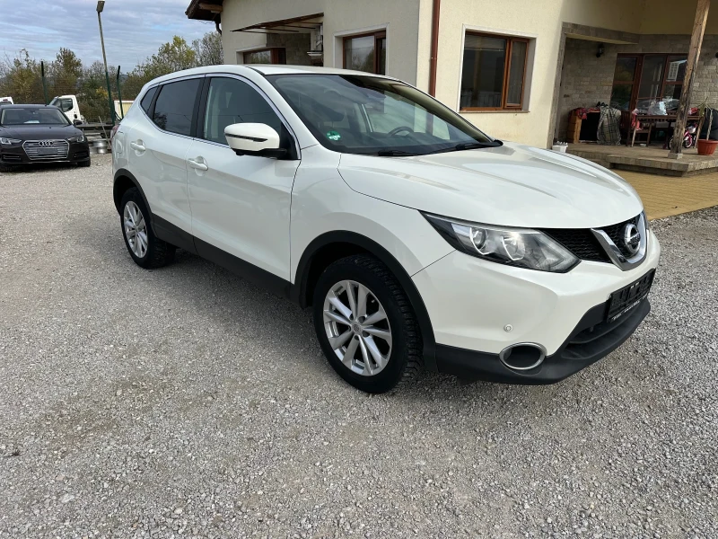 Nissan Qashqai 1.2 I  360 -TEKNA, снимка 4 - Автомобили и джипове - 52148803