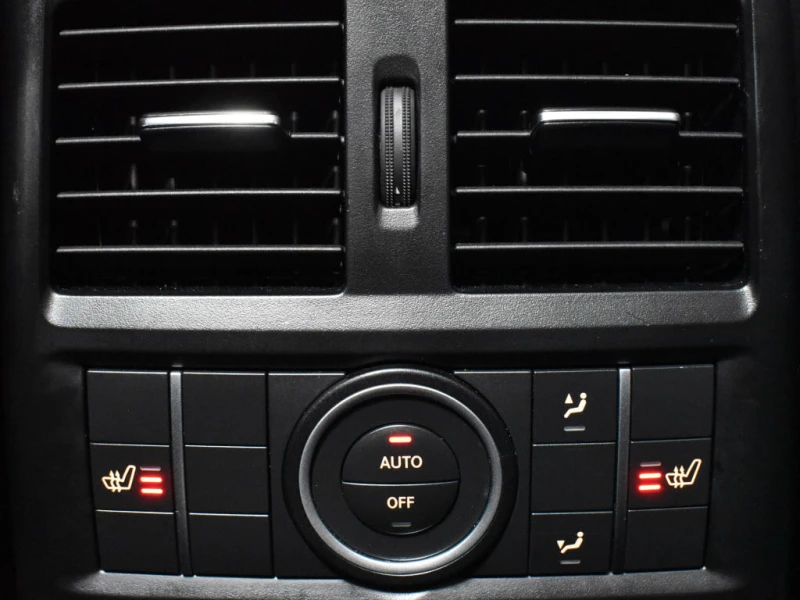 Mercedes-Benz ML 350 d* AMG-pack* Bluetec* H/K* Подгреви* Пано* Камера*, снимка 15 - Автомобили и джипове - 52324568