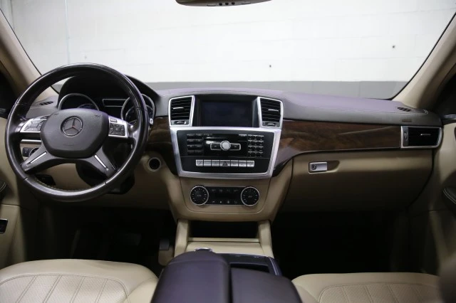 Mercedes-Benz GL 450, снимка 15 - Автомобили и джипове - 47433691