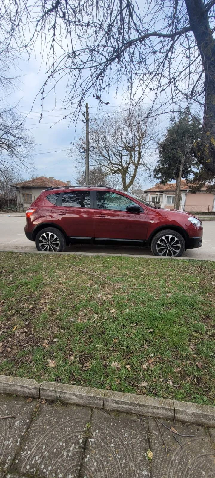 Nissan Qashqai 1.5, снимка 1 - Автомобили и джипове - 49360935