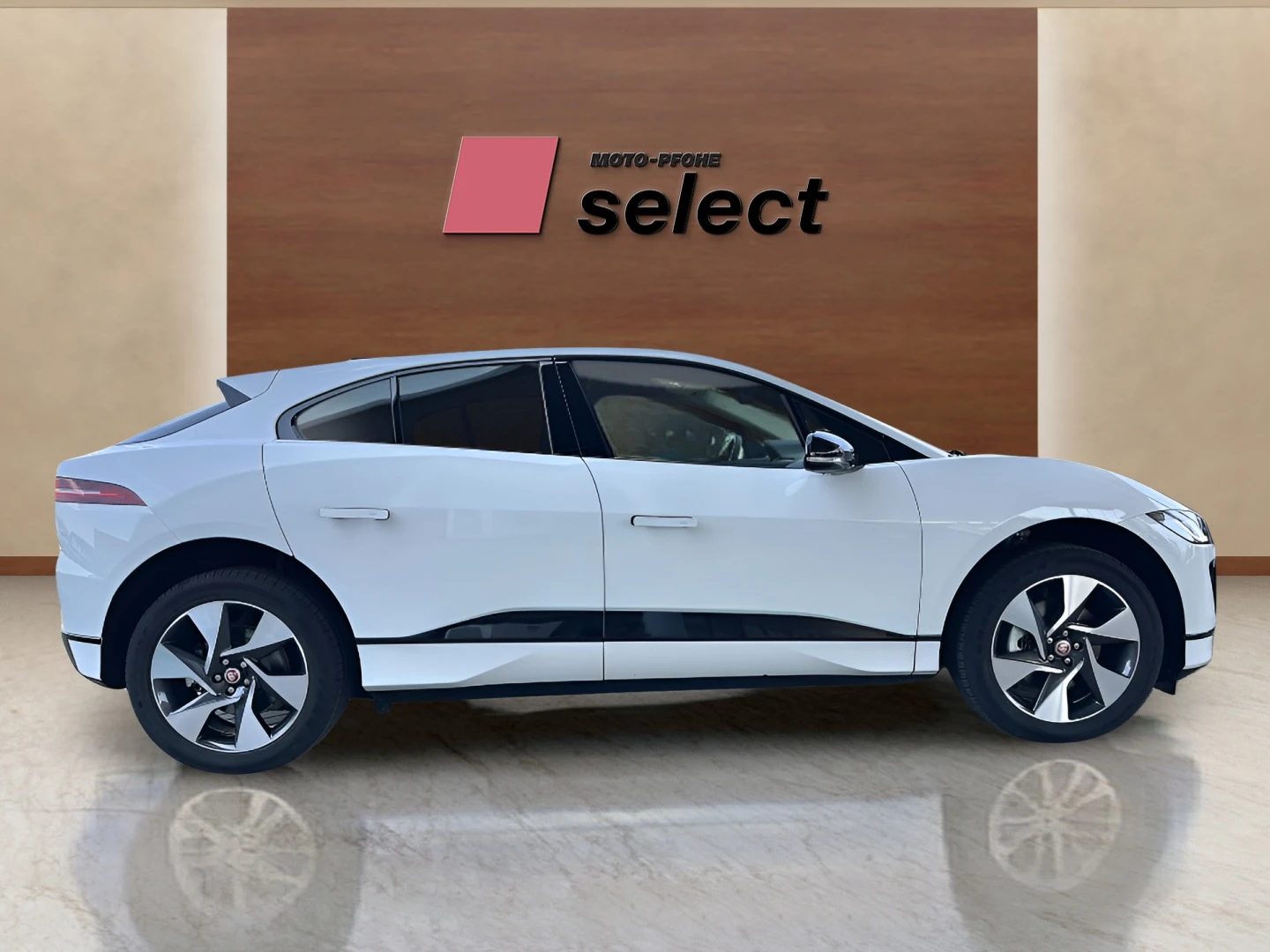 Jaguar I-Pace 90 kWh - изображение 5