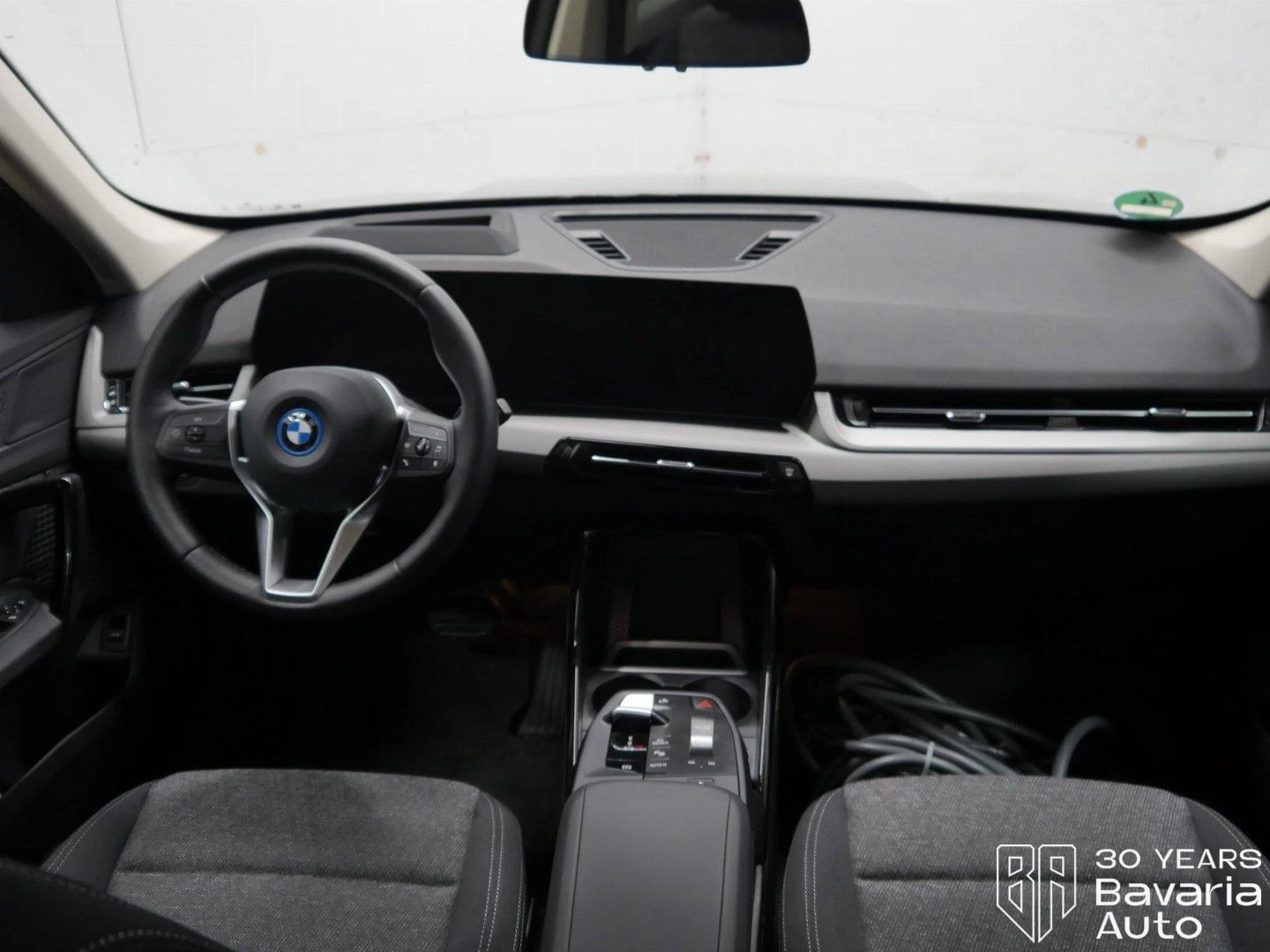 BMW iX1 30 xDrive | Mobile.bg   5